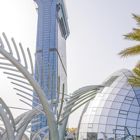 Ultra Luxury Palm Tower With Shared Hotel Facilities Dubai Esterno foto