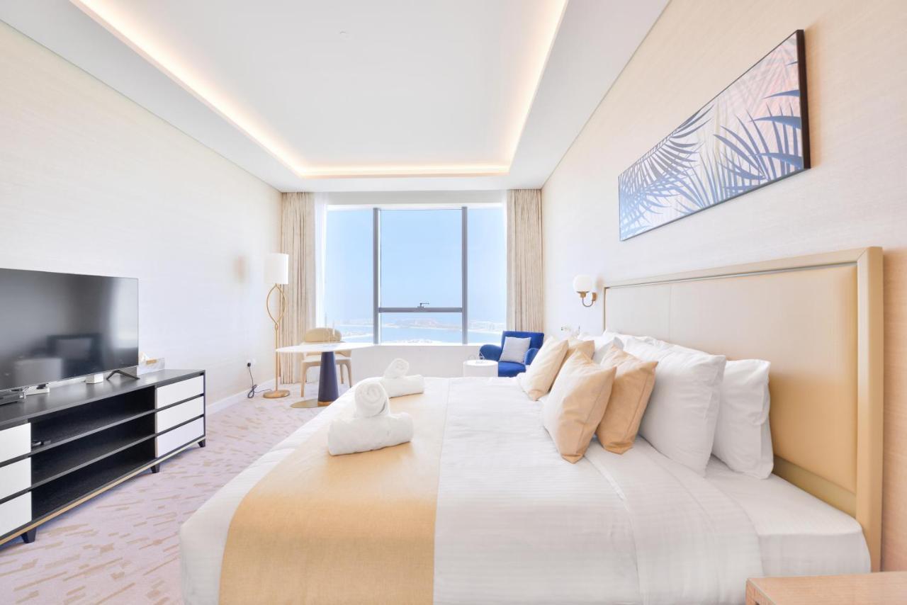 Ultra Luxury Palm Tower With Shared Hotel Facilities Dubai Esterno foto