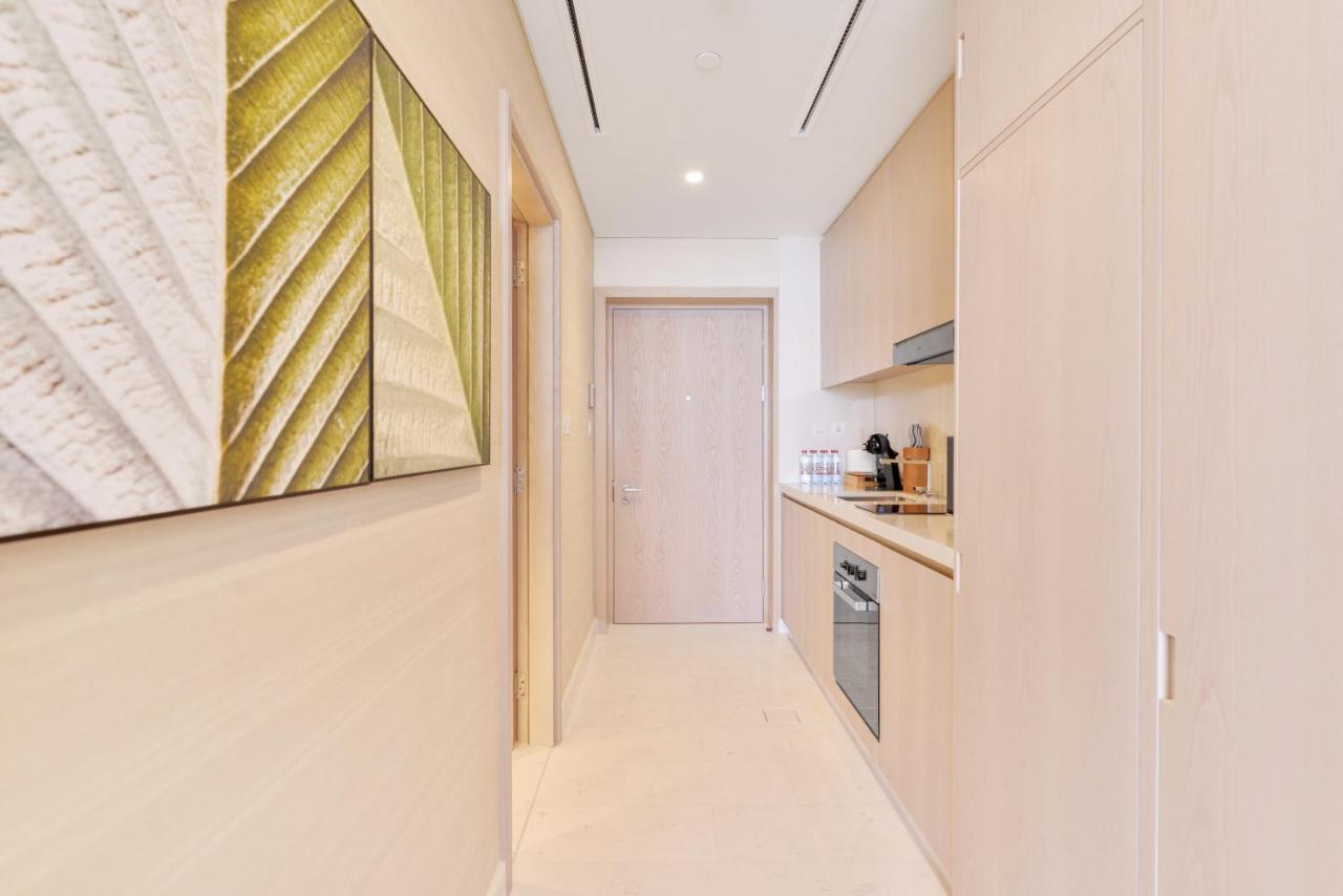 Ultra Luxury Palm Tower With Shared Hotel Facilities Dubai Esterno foto