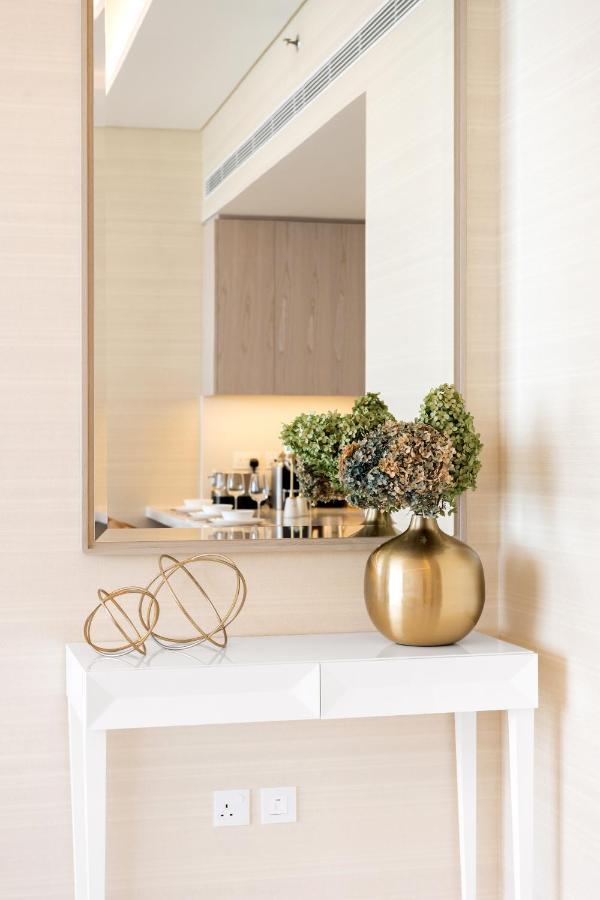 Ultra Luxury Palm Tower With Shared Hotel Facilities Dubai Esterno foto