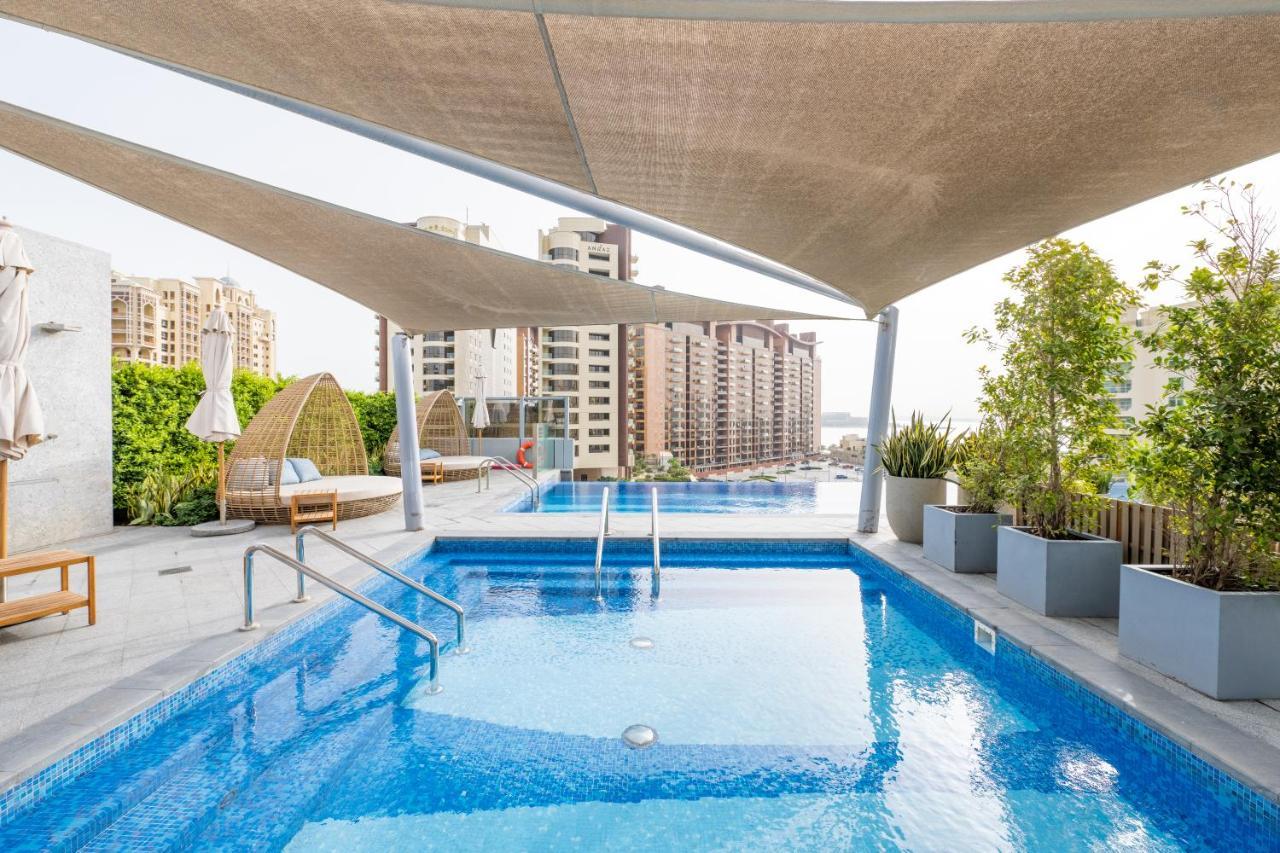 Ultra Luxury Palm Tower With Shared Hotel Facilities Dubai Esterno foto