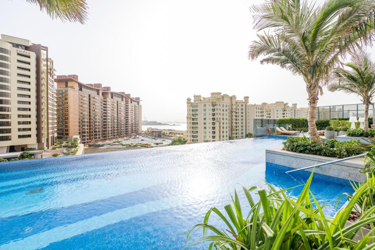 Ultra Luxury Palm Tower With Shared Hotel Facilities Dubai Esterno foto