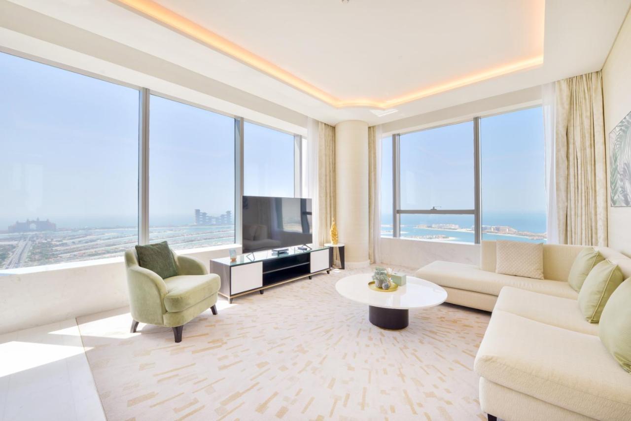 Ultra Luxury Palm Tower With Shared Hotel Facilities Dubai Esterno foto