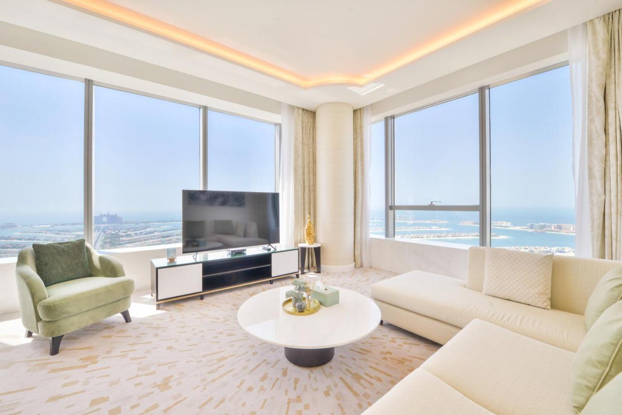 Ultra Luxury Palm Tower With Shared Hotel Facilities Dubai Esterno foto